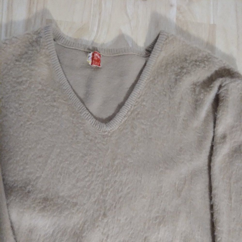 Vintage Chapter House Long Pile Fleece V-Neck Sweater